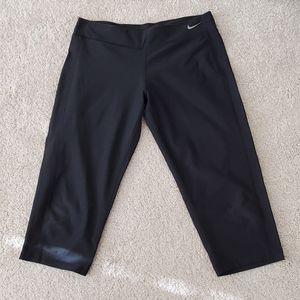 Nike Capri Workout pants